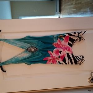 Extremely colorful v-neck top with beading